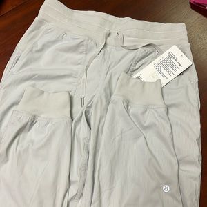 Lululemon, Dance Studio Jogger *Lined